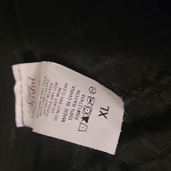 Shirt - Picture 3 of 5